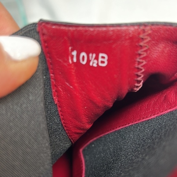 ESpace Sz 10.5B Lylou New In Box Black Napa Leather Low 2” Ankle Wedge Booties - Picture 7 of 8